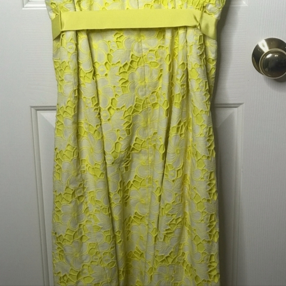Lilly Pulitzer White Label Yellow Eyelet Strapless Dress Size 12 - Picture 7 of 8
